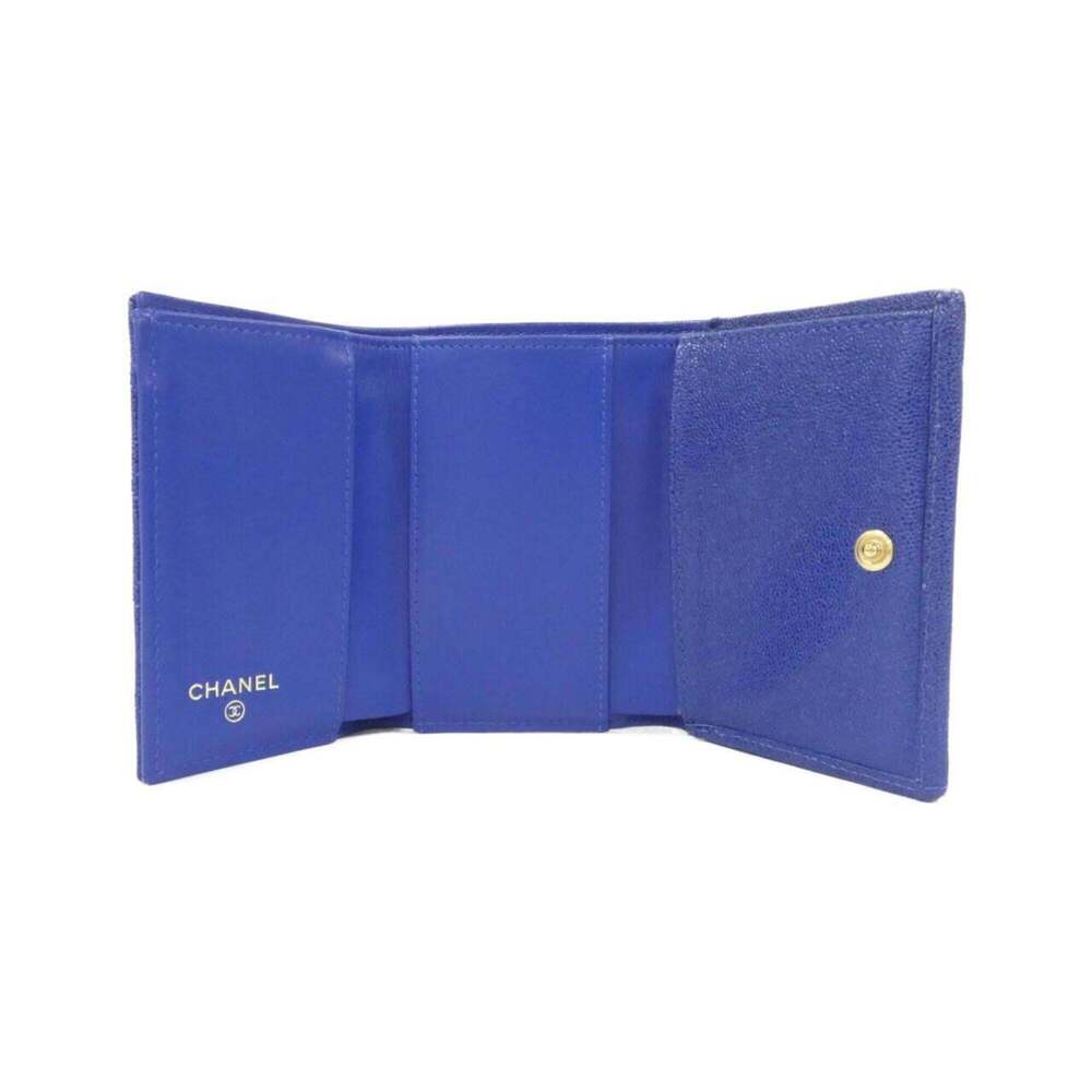 CHANEL Blue Wallet - Picture 8 of 10